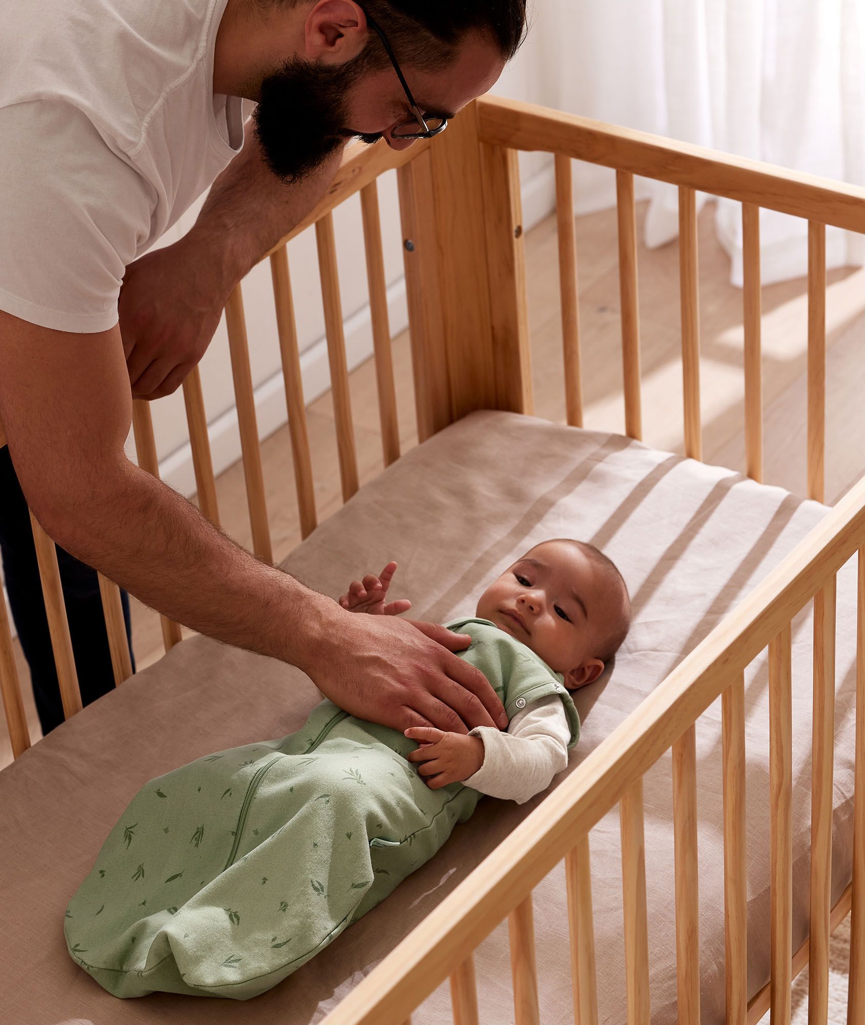 Cocoon baby cot best sale